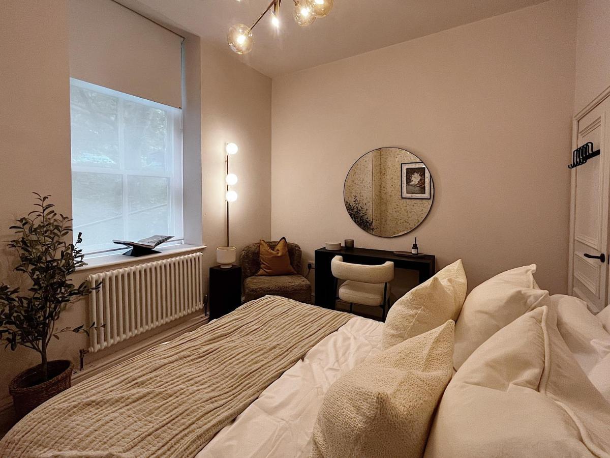 Luxury 2 Bedroom Flat In Central Todmorden Exterior photo